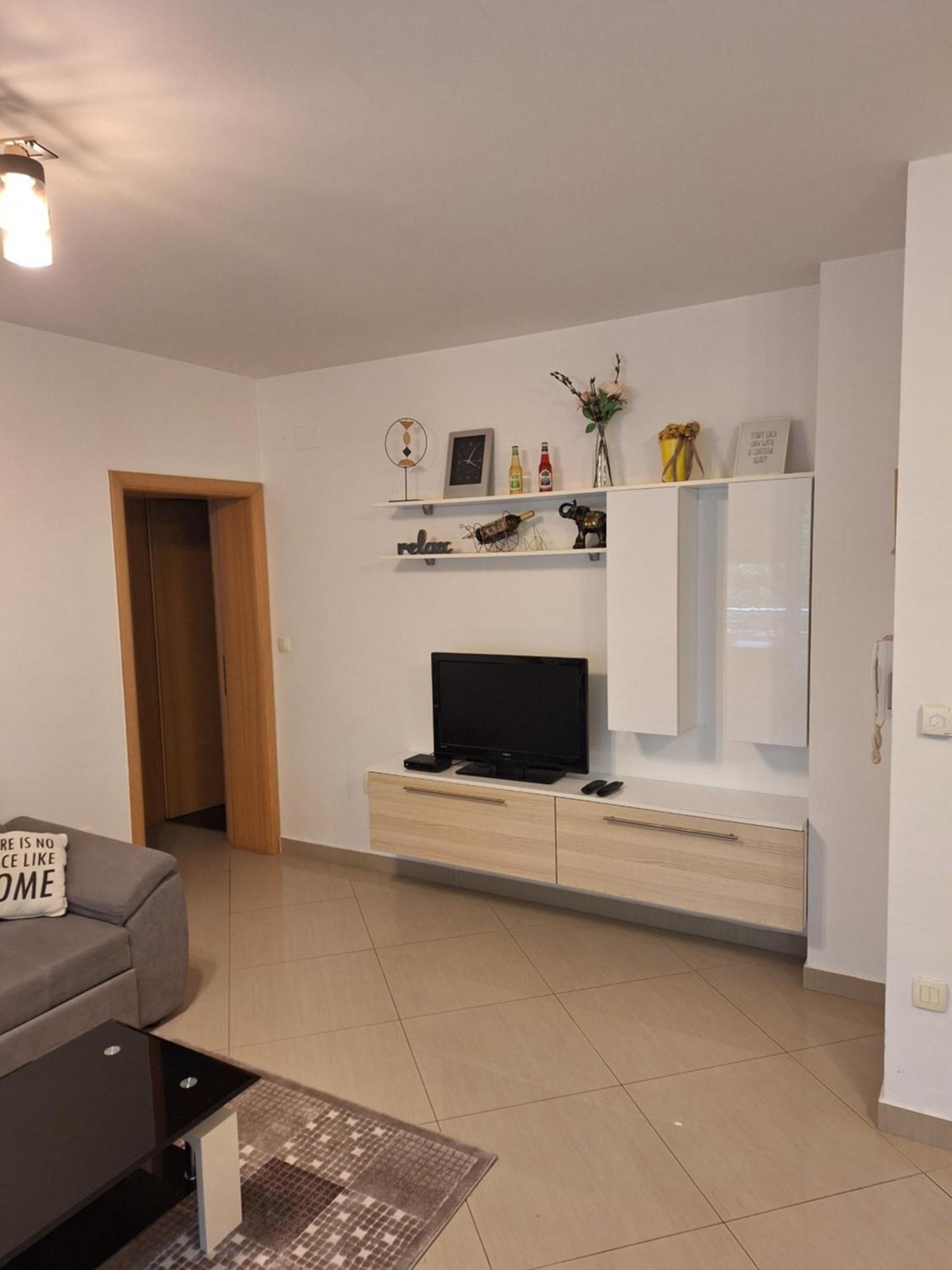 Apartment Enjoy Free Private Parking Мостар Екстериор снимка